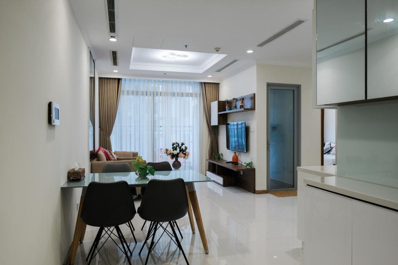 Vinhomes Central Park Jack Hai Luxury Service Apartment Ho Chi Minh City Exterior photo