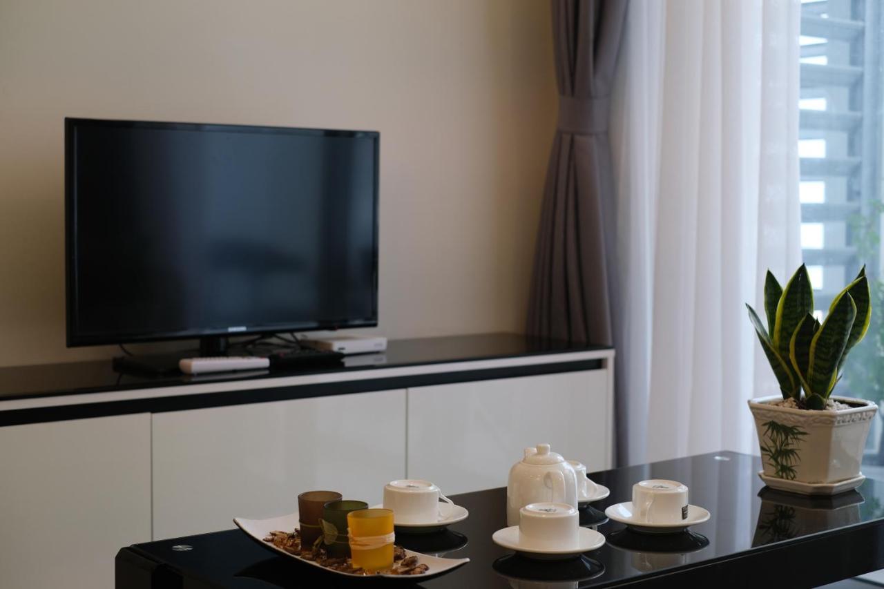 Vinhomes Central Park Jack Hai Luxury Service Apartment Ho Chi Minh City Exterior photo